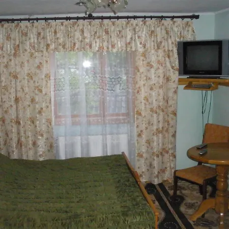 Holiday home Shelter Pid Lypamy *